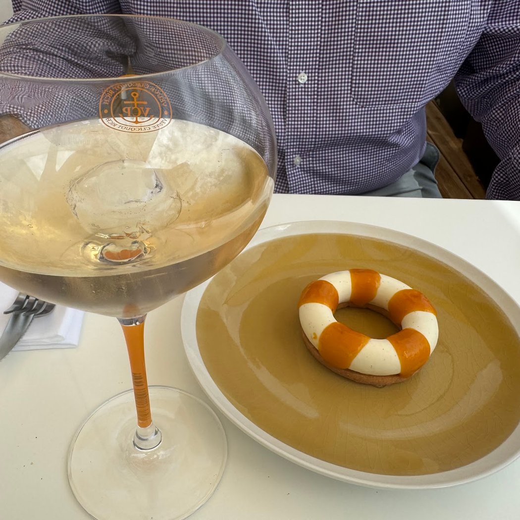 Veuve Clicquot Printemps Haussmann 1